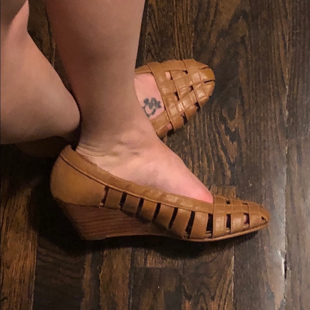 Vintage Women’s Wedge Shoes Size 7.5